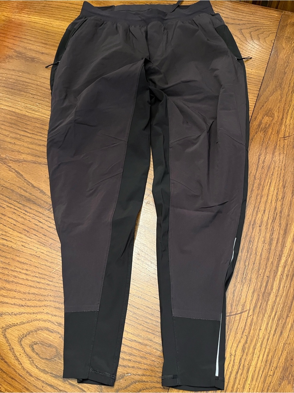 Lululemon Surge Hybrid Pant, size medium
